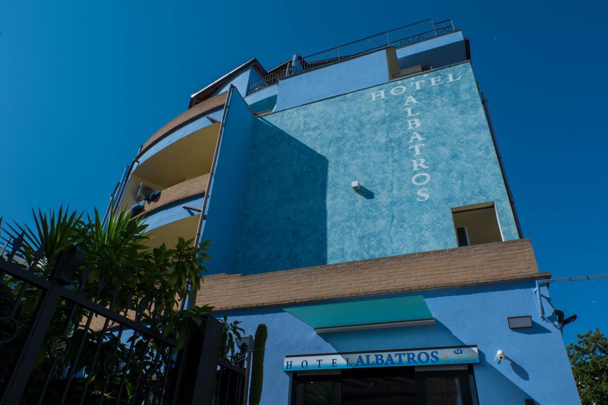 Hotel Albatros Roseto Degli Abruzzi Dış mekan fotoğraf