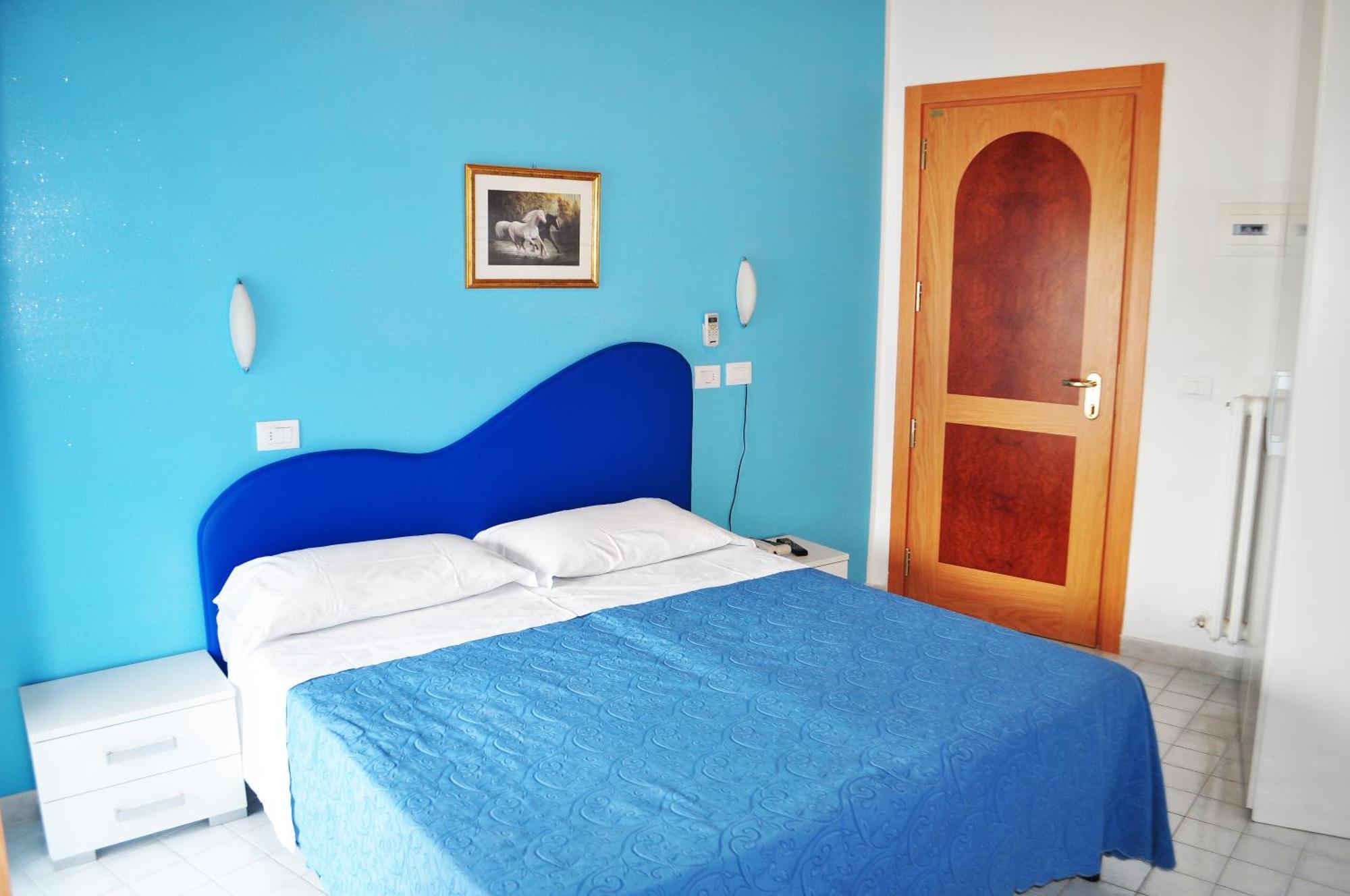 Hotel Albatros Roseto Degli Abruzzi Dış mekan fotoğraf