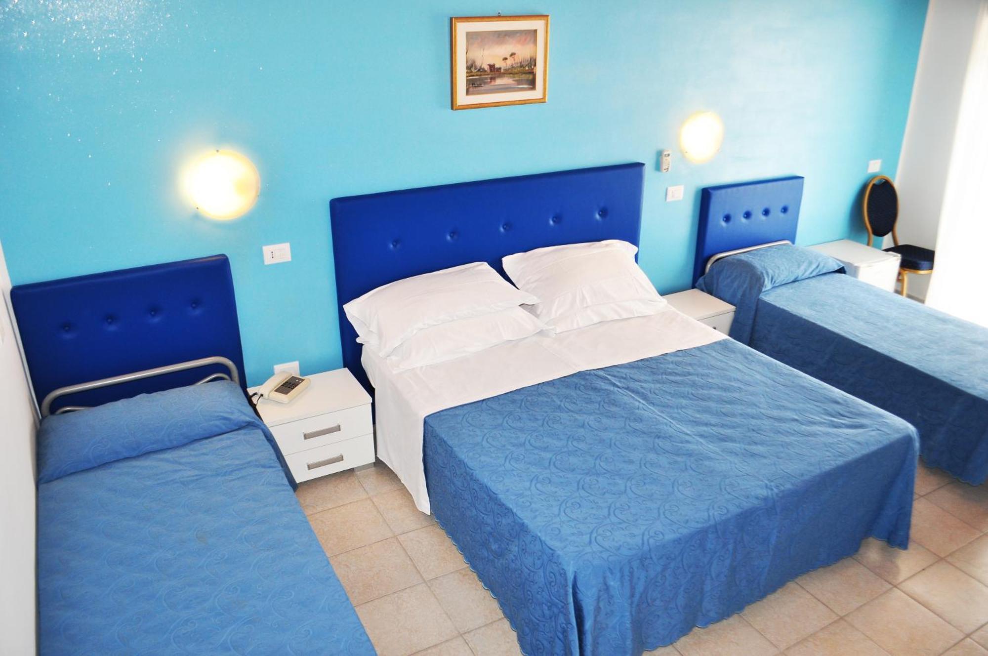 Hotel Albatros Roseto Degli Abruzzi Dış mekan fotoğraf