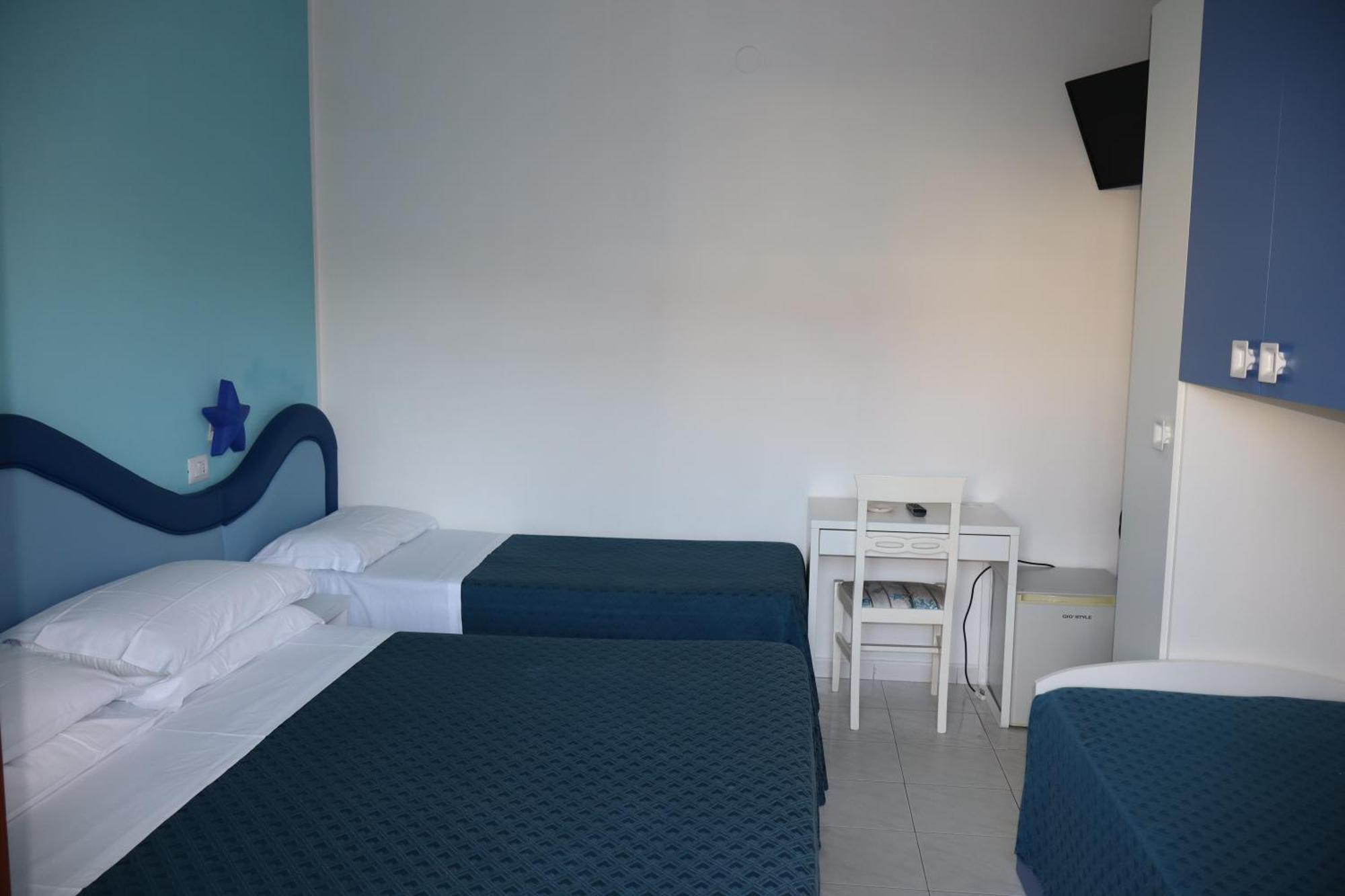 Hotel Albatros Roseto Degli Abruzzi Dış mekan fotoğraf